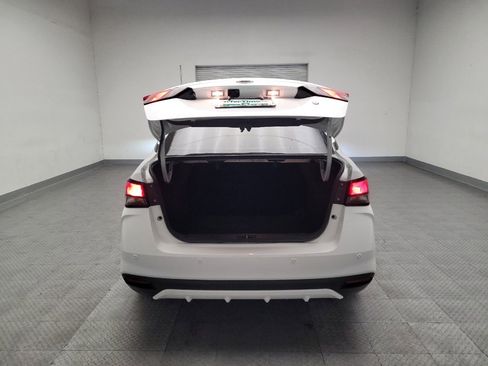 Used 2025 Nissan Versa S w/ Trunk Package FWD image 29