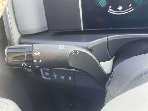 Used 2025 Hyundai Santa Fe SE image 22