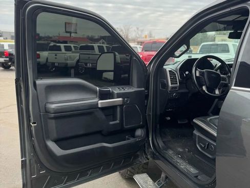 Used 2020 Ford F350 Platinum image 17
