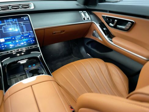 Used 2023 Mercedes-Benz S 580 4MATIC Sedan image 30