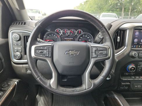 Used 2021 Chevrolet Silverado 1500 LT Trail Boss w/ Convenience Package II AWD/4WD image 20