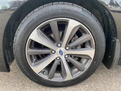 Used 2017 Subaru Legacy 2.5i Limited image 23