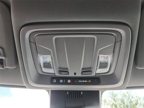 New 2026 GMC Sierra 1500 Elevation image 29