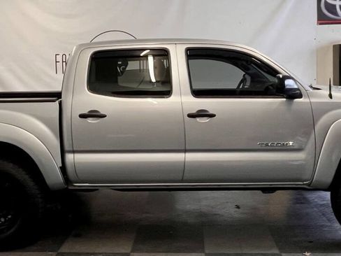 Used 2011 Toyota Tacoma 4x4 Double Cab w/ TRD Off-Road Pkg w/JBL Audio image 2