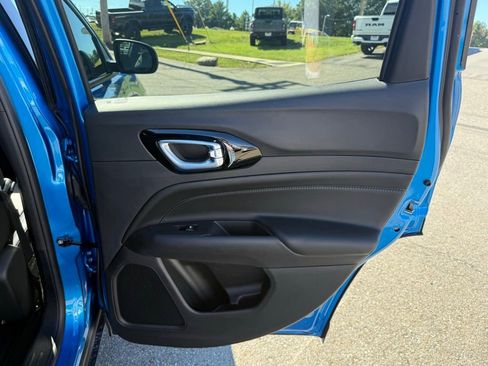 New 2026 Jeep Compass Latitude AWD/4WD image 34