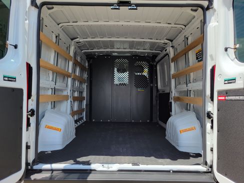 Used 2026 RAM ProMaster 3500 w/ Quick Order Package 22H SLT+ FWD image 17