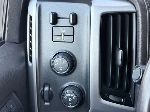 Used 2018 GMC Sierra 1500 SLT image 12