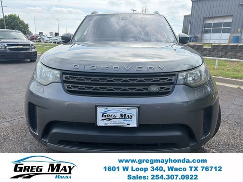 Used 2018 Land Rover Discovery SE AWD/4WD image 8