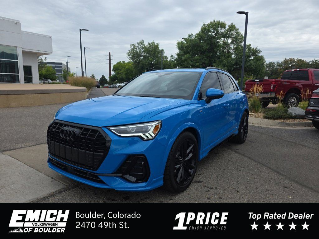Used 2023 Audi Q3 2.0T Premium Plus w/ Premium Plus Package AWD/4WD image 1