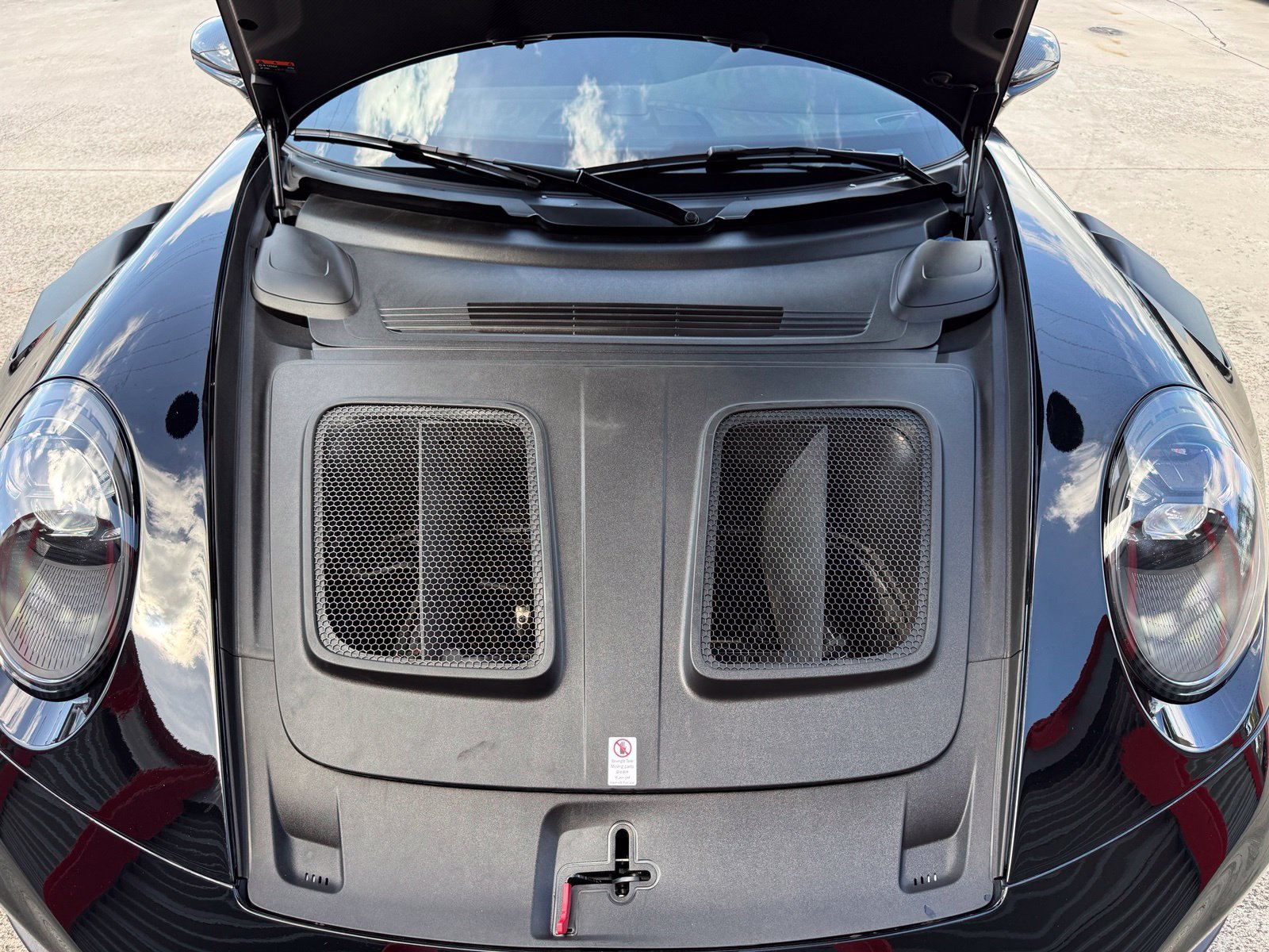 Used 2025 Porsche 911 GT3 RS w/ Weissach Package RWD image 51