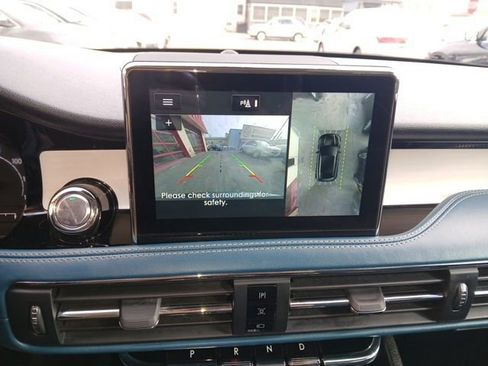 Used 2020 Lincoln Corsair Reserve image 39