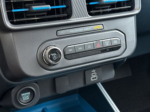 New 2026 Ford Maverick XLT w/ XLT Luxury Package image 18