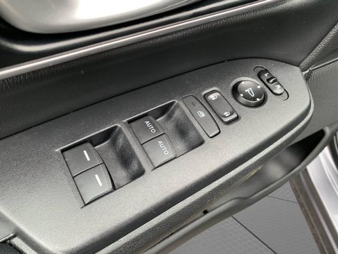 Used 2019 Honda CR-V EX-L image 12