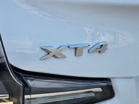 Used 2024 Cadillac XT4 Sport FWD image 16