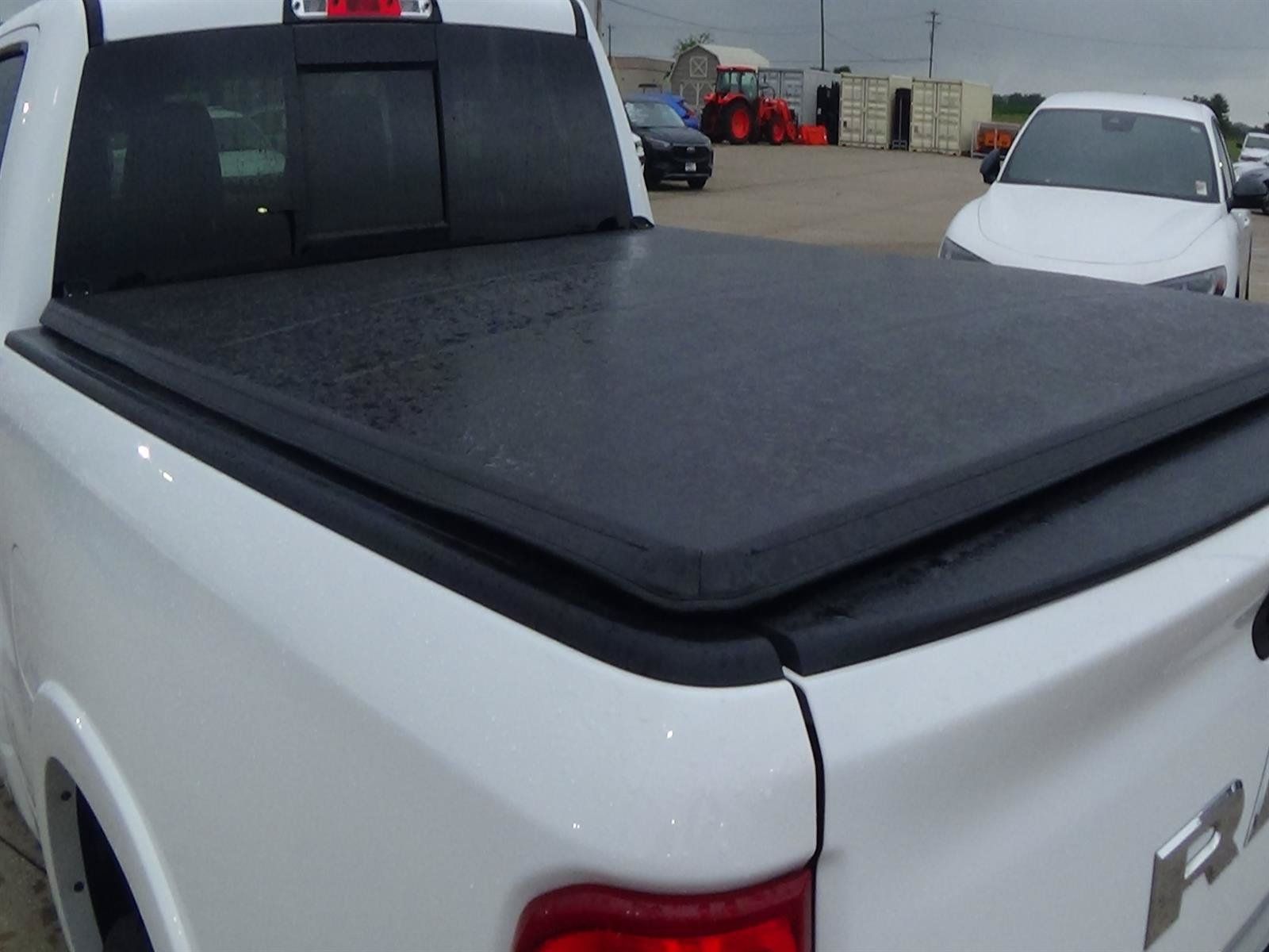 Used 2025 RAM 1500 Big Horn AWD/4WD image 13