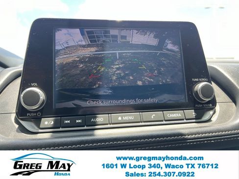 Used 2024 Nissan Rogue SV FWD image 30