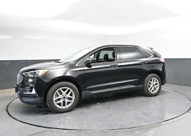 Used 2024 Ford Edge SEL AWD/4WD image 2