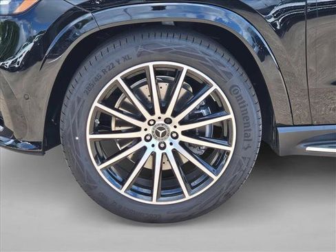 New 2026 Mercedes-Benz GLS 580 4MATIC image 18