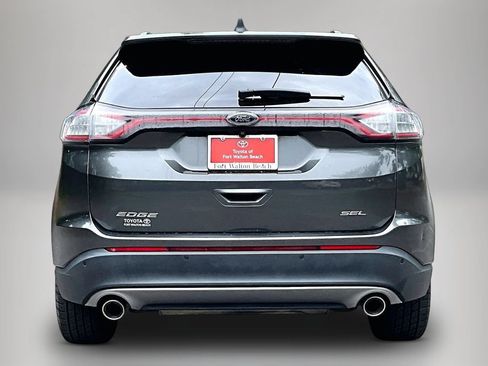 Used 2018 Ford Edge SEL w/ Equipment Group 201A FWD image 6