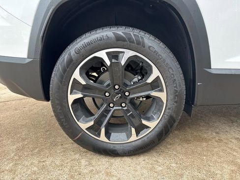 New 2026 Chevrolet Equinox LT w/ Convenience Package II image 10