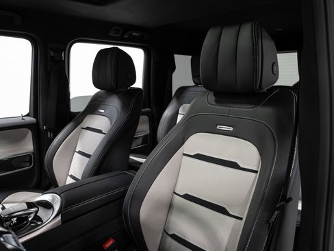 Used 2024 Mercedes-Benz G 63 AMG 4MATIC image 36