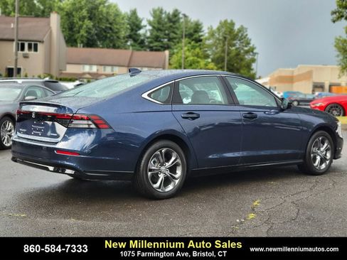 Used 2023 Honda Accord EX-L image 5