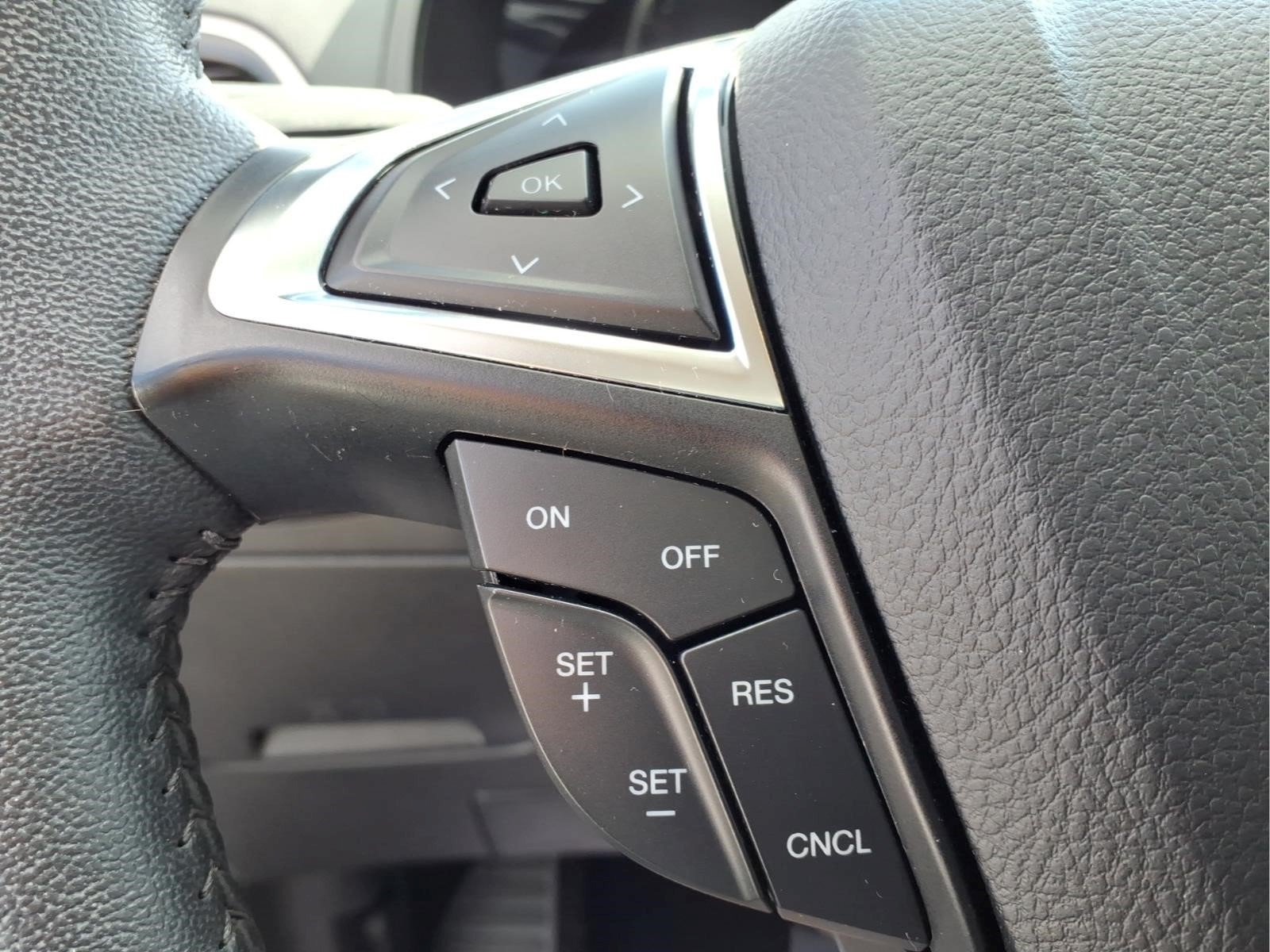 Used 2024 Ford Edge SEL w/ Convenience Package AWD/4WD image 19