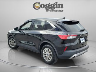 Certified 2020 Ford Escape SE video 2