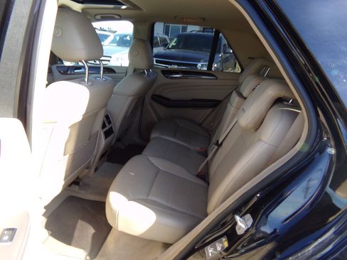 Used 2014 Mercedes-Benz ML 350 2WD image 9