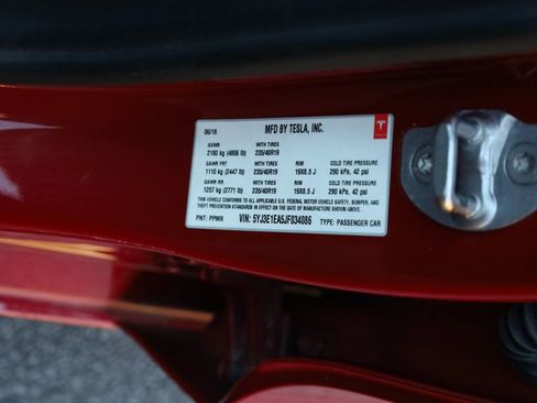 Used 2018 Tesla Model 3 Long Range image 10