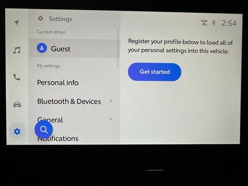 Used 2025 Toyota RAV4 XLE image 33