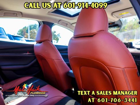 Used 2024 MAZDA MAZDA3 s AWD/4WD image 9