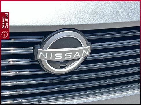 Certified 2025 Nissan Murano SV AWD/4WD image 11