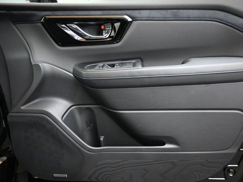 New 2026 Subaru Forester Touring AWD/4WD image 11