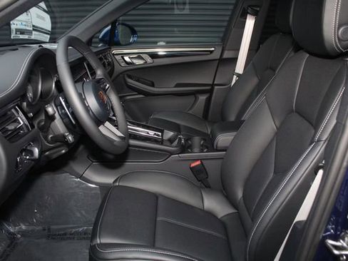 New 2026 Porsche Macan S image 5