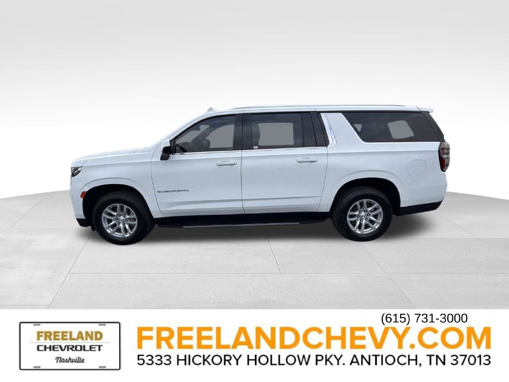Used 2024 Chevrolet Suburban LT AWD/4WD image 6