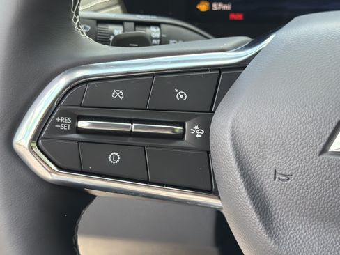 New 2026 Chevrolet Traverse LT w/ Driver Confidence Package FWD image 26