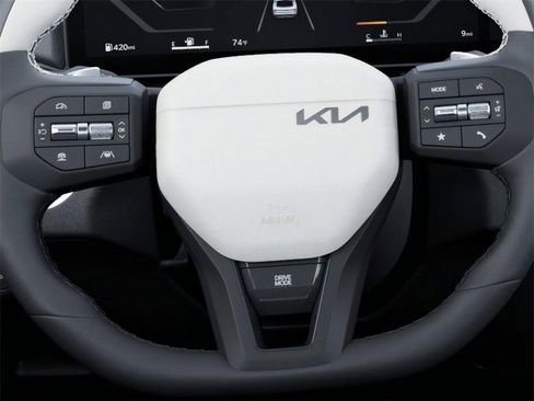 New 2026 Kia K4 GT-Line image 22