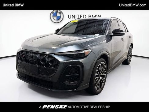 Used 2025 Audi SQ5 Prestige w/ Prestige Package AWD/4WD image 1