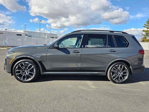 New 2026 BMW X7 M60i image 35