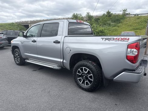 Used 2016 Toyota Tundra SR5 w/ TRD Off Road Package AWD/4WD image 6