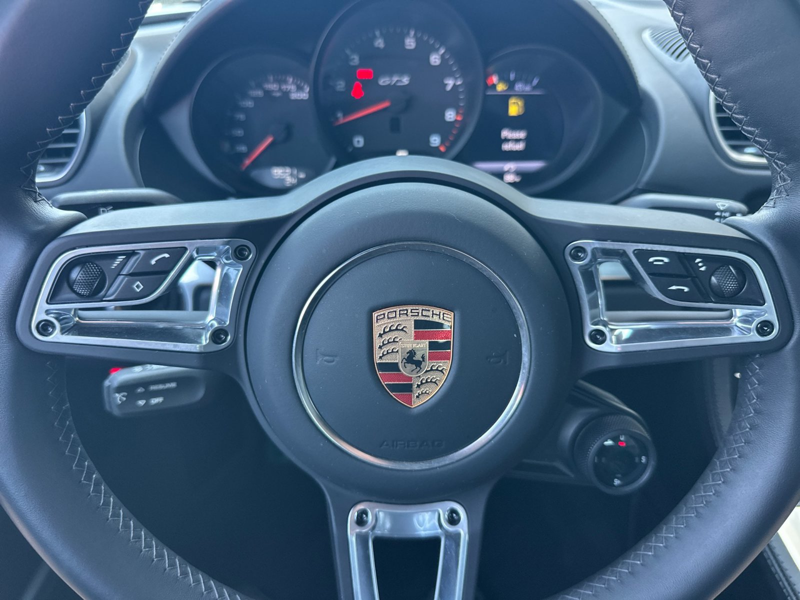 Certified 2025 Porsche 718 Cayman GTS RWD image 12