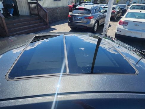 Used 2016 Buick LaCrosse Leather FWD image 10