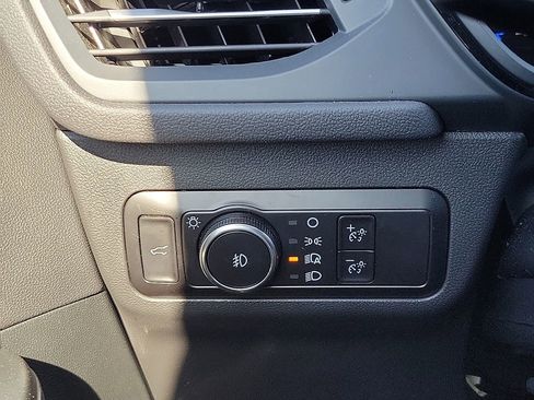 Used 2025 Ford Escape ST-Line Select image 14