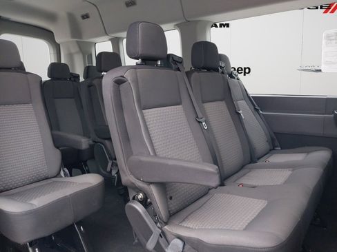 Used 2023 Ford Transit 350 XLT image 12