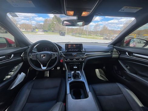 Used 2019 Honda Accord Sport image 22