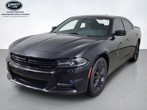 Used 2020 Dodge Charger SXT w/ Blacktop Package image 7