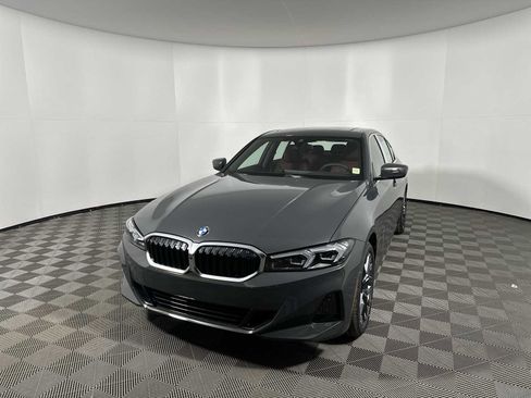 New 2026 BMW 330i xDrive Sedan w/ Convenience Package image 7