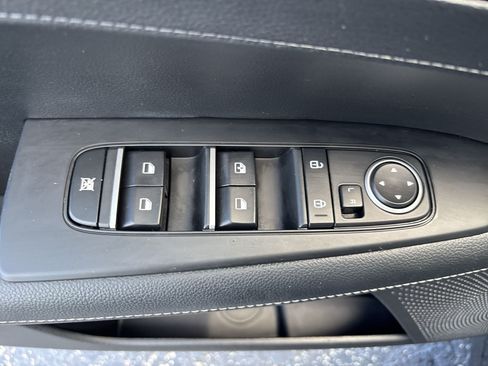 Used 2024 Kia Forte GT-Line FWD image 15