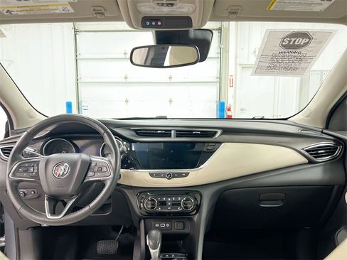 Used 2023 Buick Encore GX Essence w/ Experience Buick Package image 10
